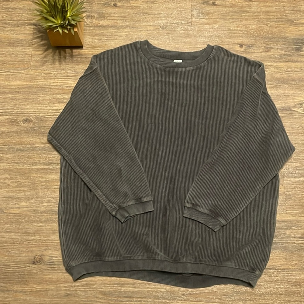 Aerie charcoal grey ribbed sweatshirt